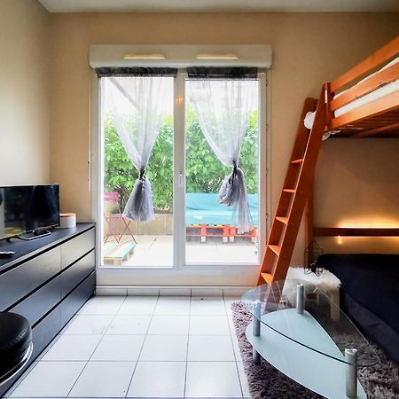 Charming Studio Near Jean Mace Apartment Лион Екстериор снимка