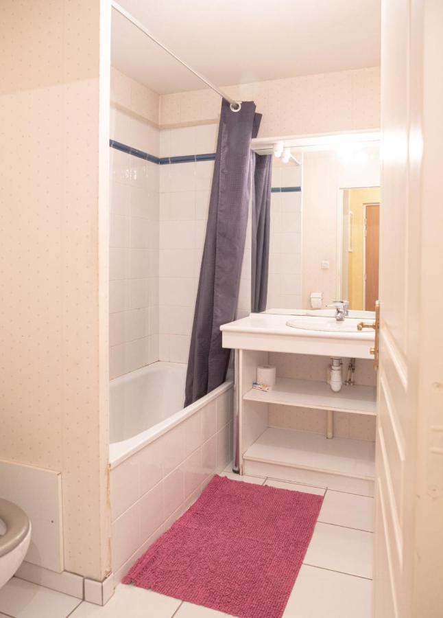 Charming Studio Near Jean Mace Apartment Лион Екстериор снимка